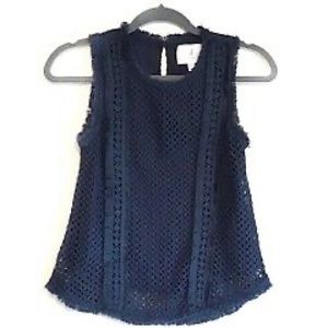💙J BY JOA BLUE EYLET TOP💙-size small